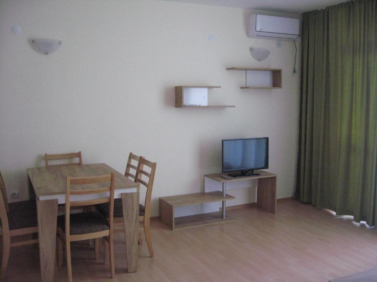 Апартаменти Кралеви В Шато Ахелой Ngoại thất bức ảnh